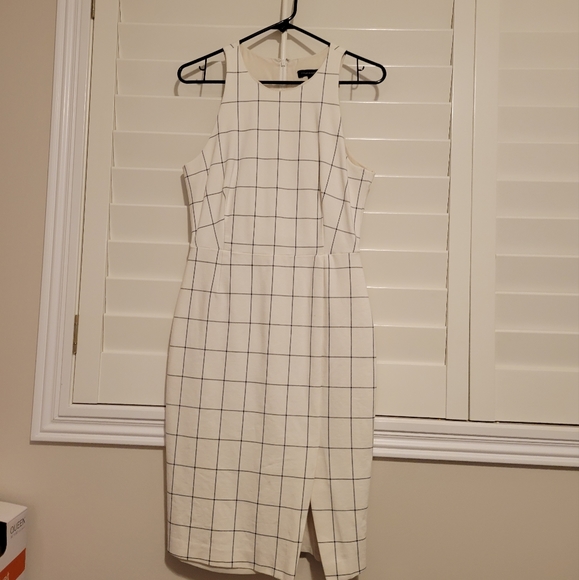 Banana Republic Dresses & Skirts - White & Black Striped Dress